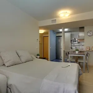 Apartamento Top Cerca De Playa, Málaga